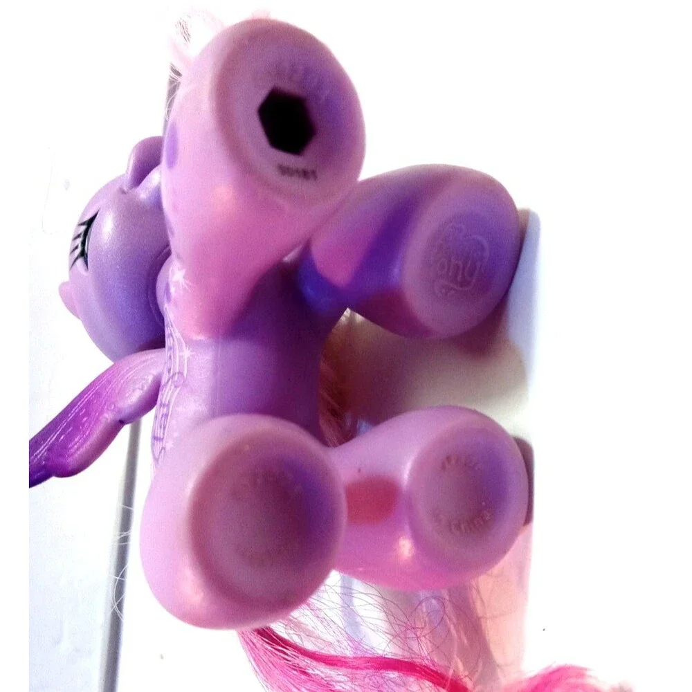 My little pony 2008 Star Song Favorite Friend Pegasus Purple Pink Hair G3.5
